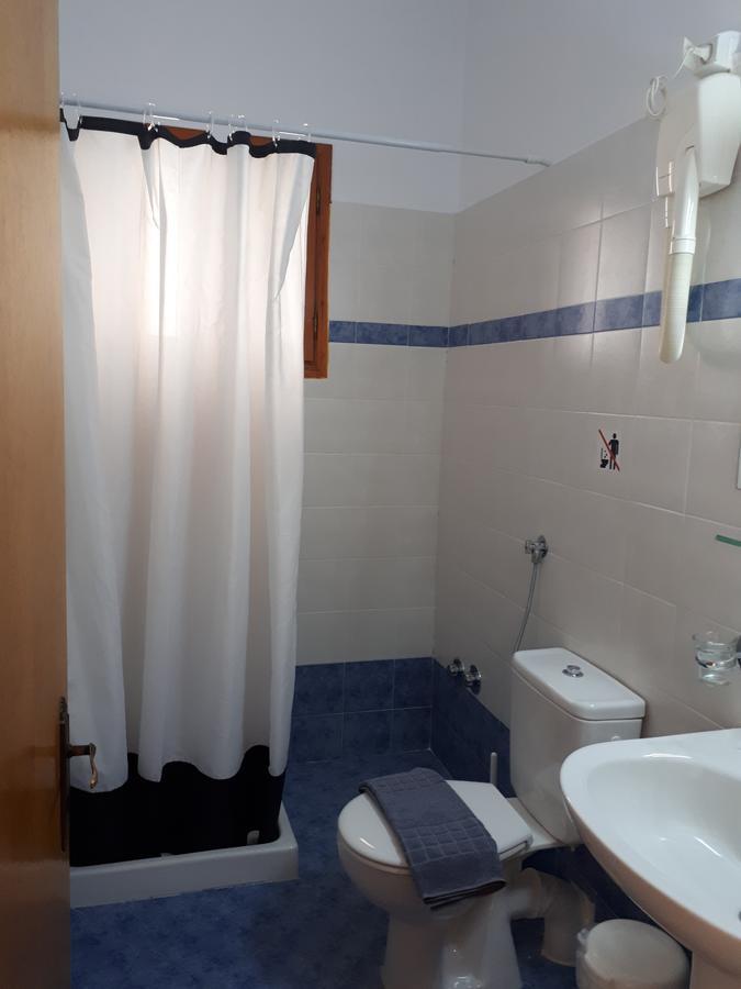 Thalina Hotel Marathókampos エクステリア 写真